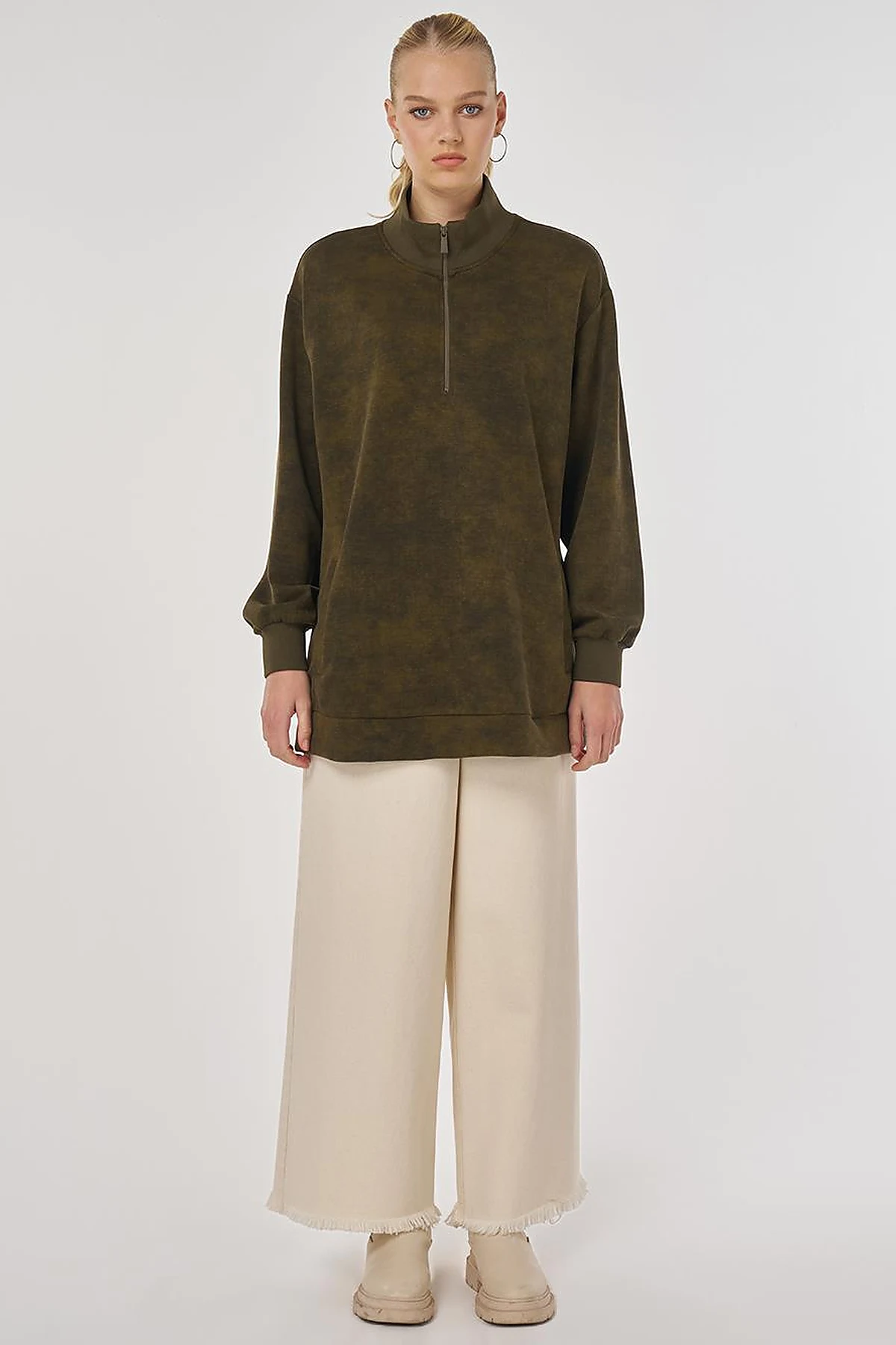 Stand-Up Collar Sweatshirt in Khaki