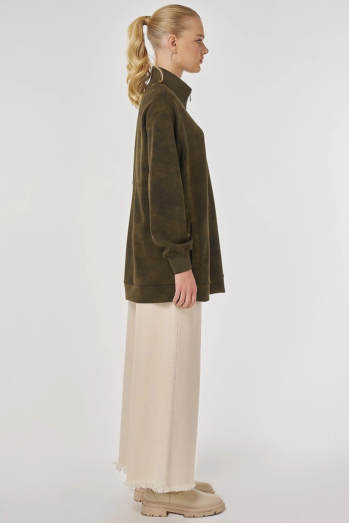 Stand-Up Collar Sweatshirt in Khaki