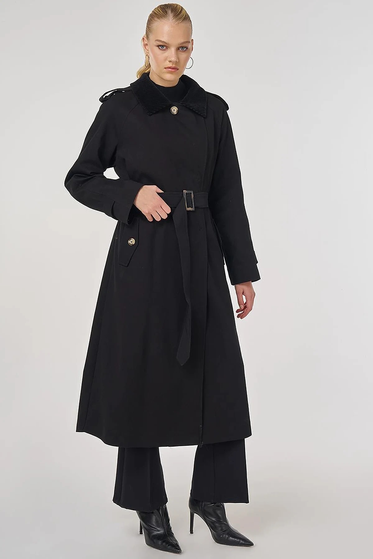 Velvet Collared Trench Coat Black
