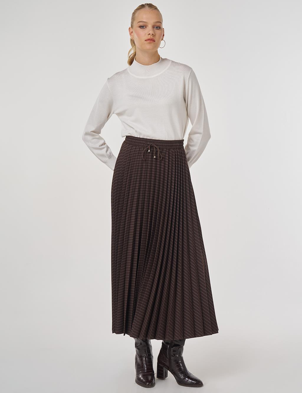 Striped Pleated Skirt in Dark Brown