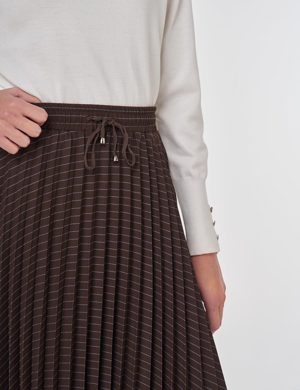Striped Pleated Skirt in Dark Brown