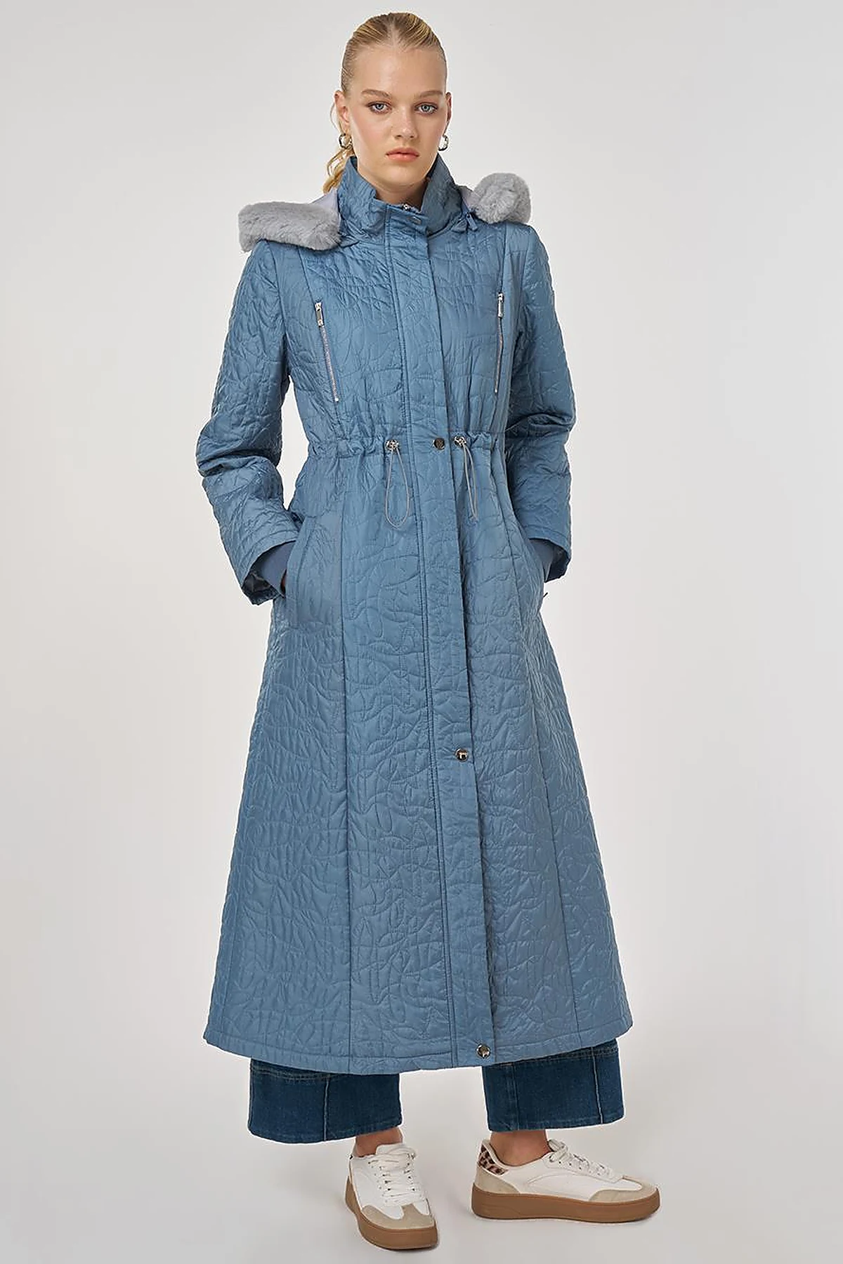 Fur-Detailed Quilted Coat in Dirty Blue