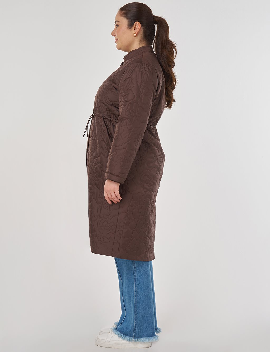 Drawstring Waist Quilted Jacket in Dark Brown