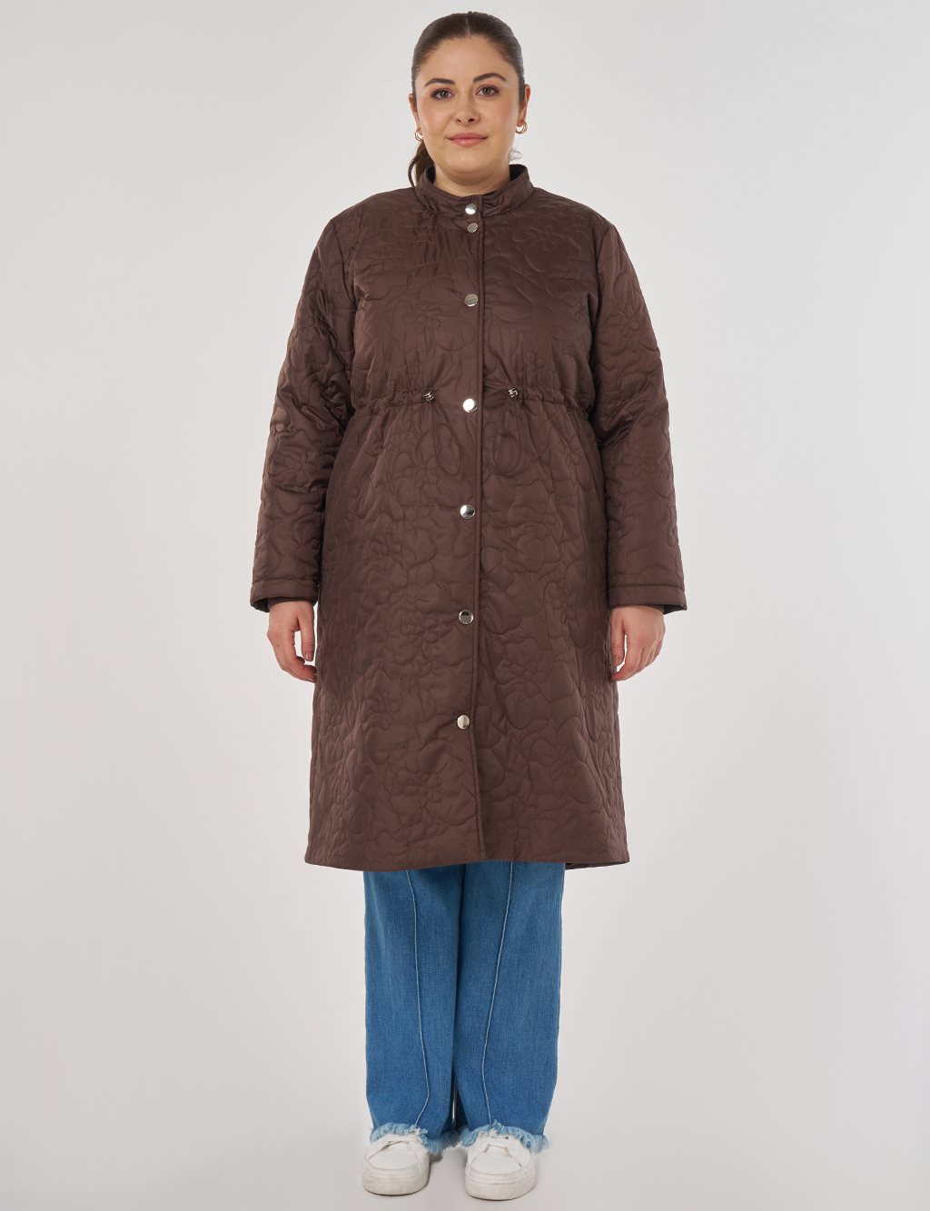 Drawstring Waist Quilted Jacket in Dark Brown