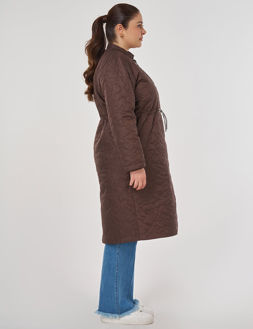 Drawstring Waist Quilted Jacket in Dark Brown