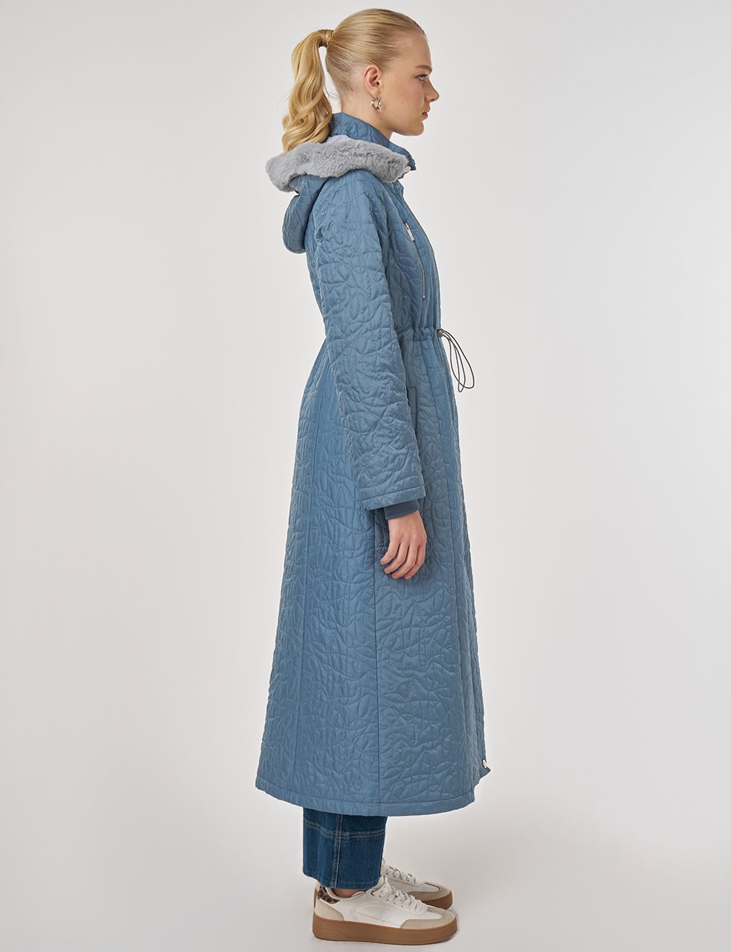 Fur-Detailed Quilted Coat in Dirty Blue