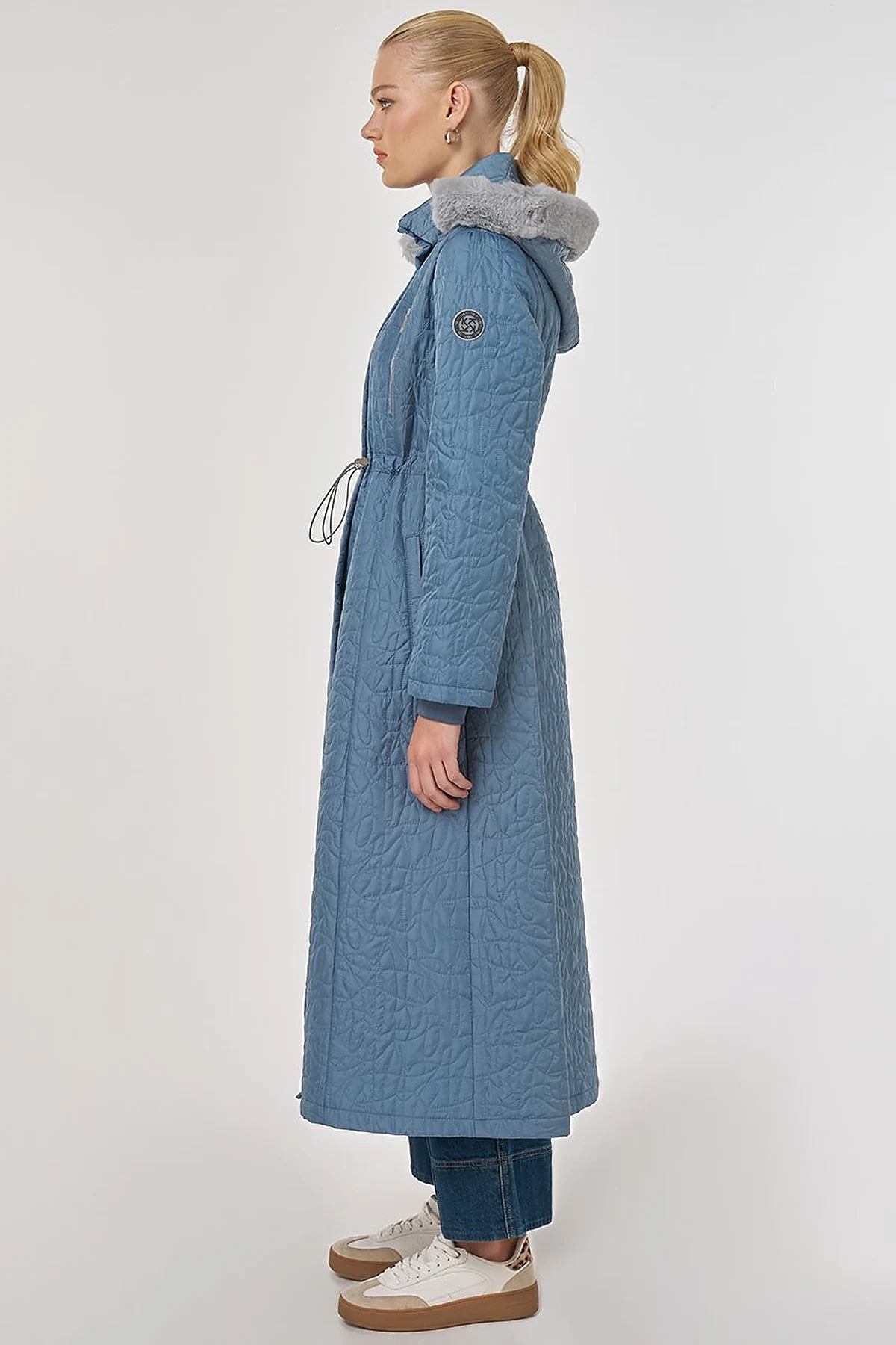 Fur-Detailed Quilted Coat in Dirty Blue