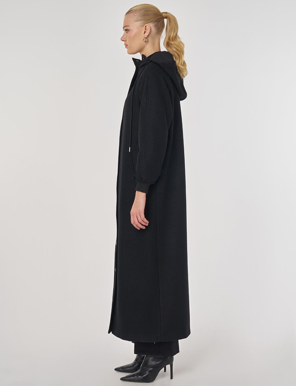 Raglan Sleeve Felt Coat in Black
