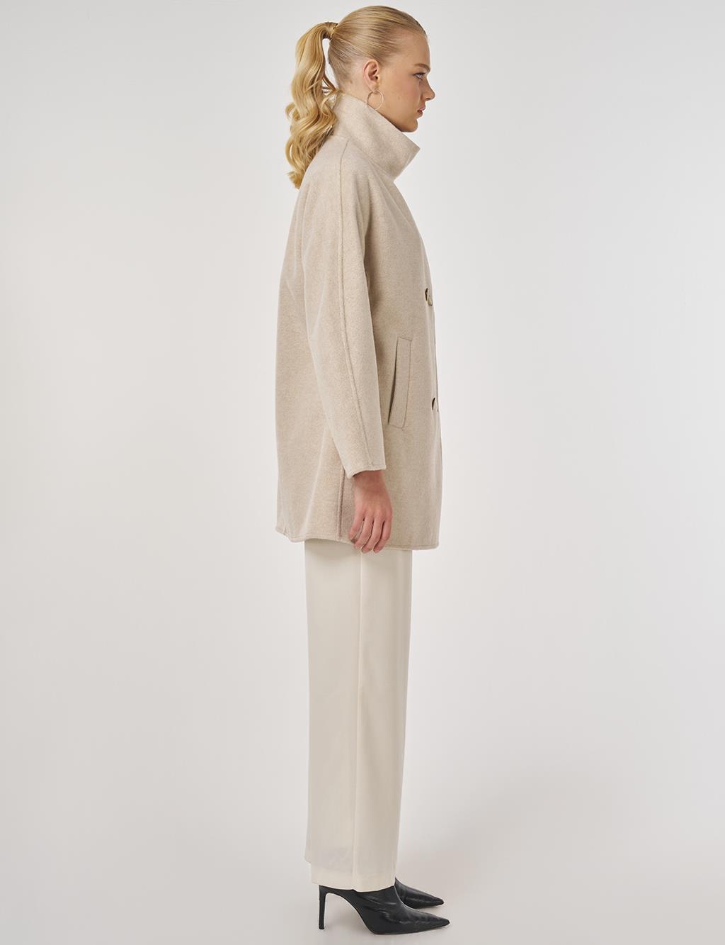 Stand Collar Short Wool Coat in Cream