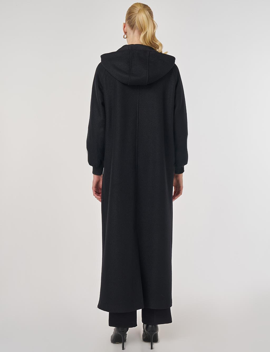 Raglan Sleeve Felt Coat in Black