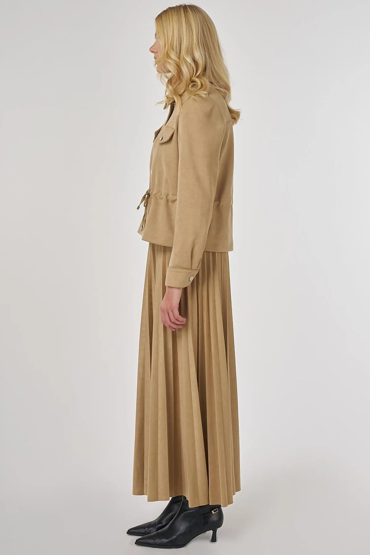 Double-Pocket Suede Jacket in Dark Mink