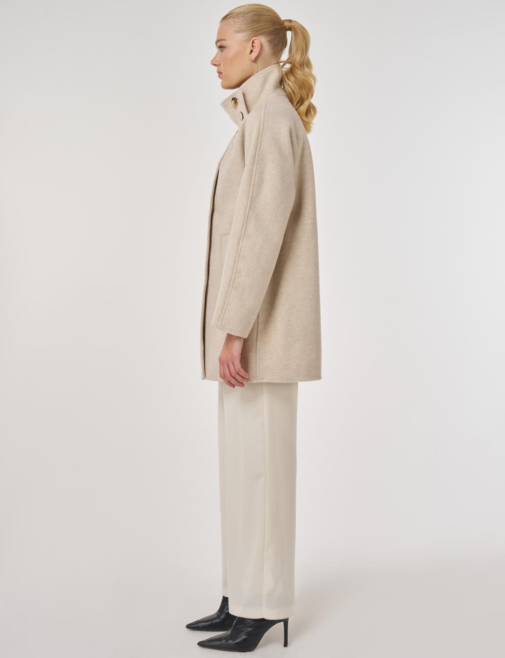 Stand Collar Short Wool Coat in Cream