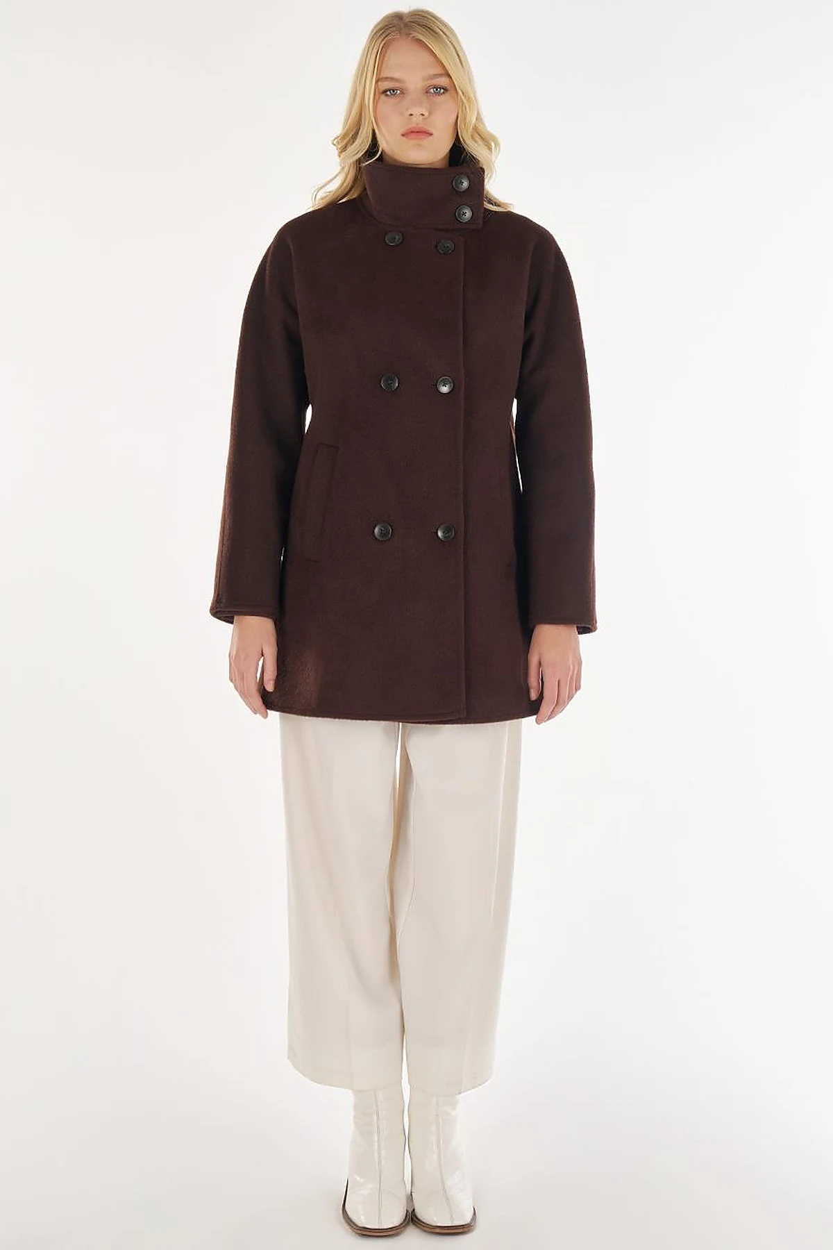 Stand Collar Short Wool Coat in Dark Burgundy