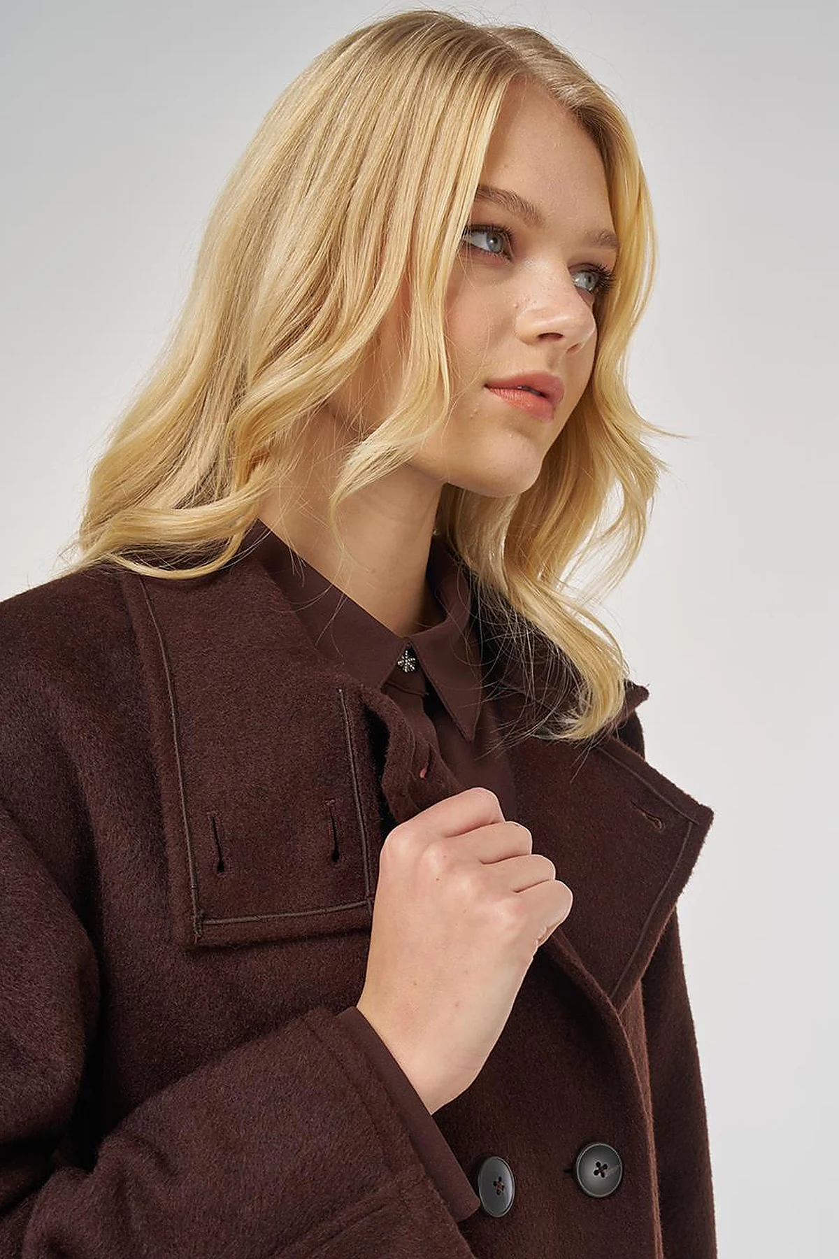 Stand Collar Short Wool Coat in Dark Burgundy