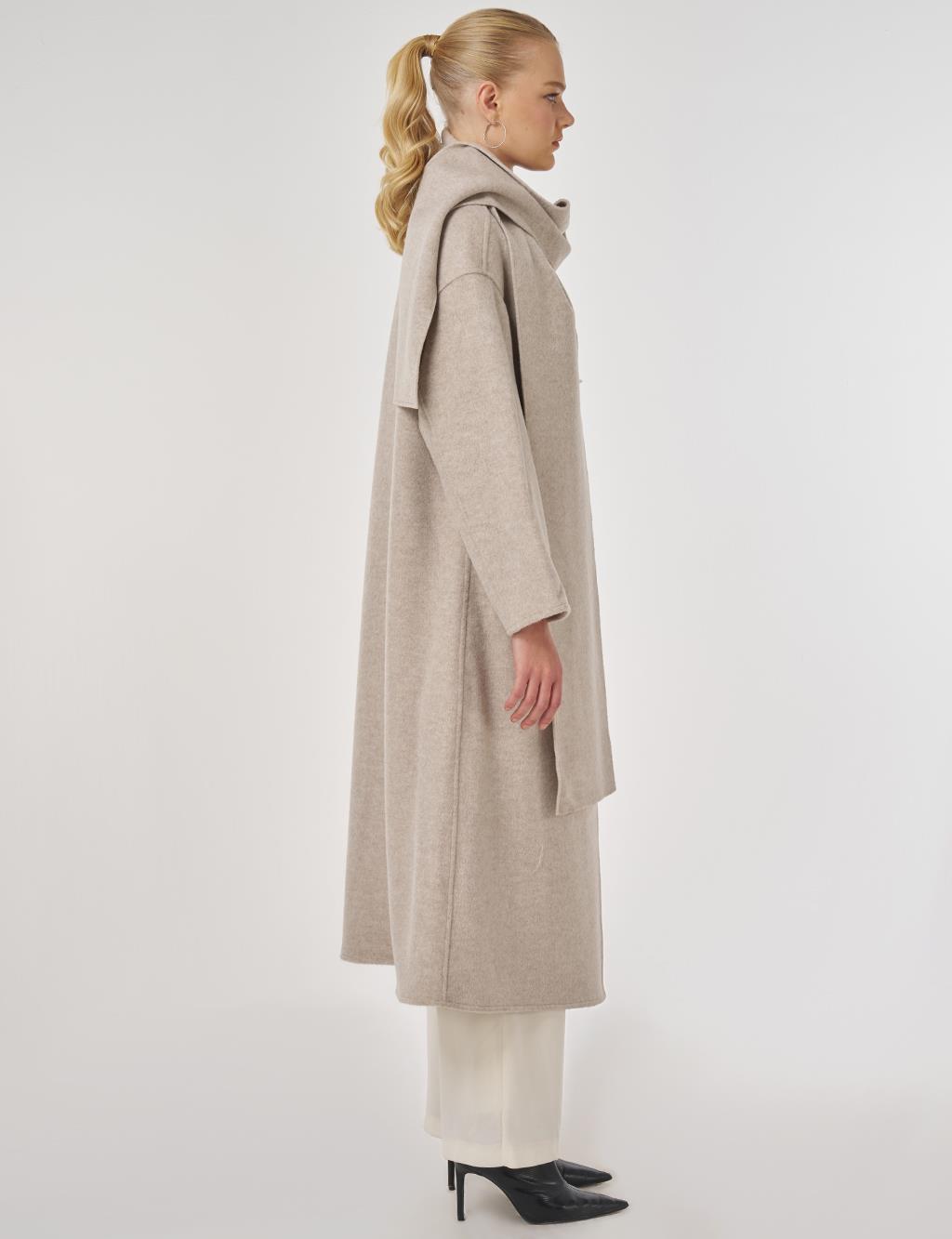 Düğme Detaylı Atkılı Kaşe Kaban Taş