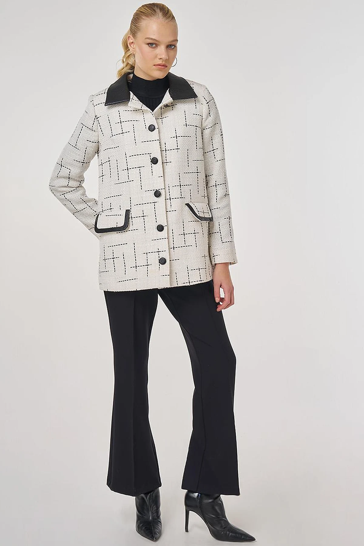 Leather-Collared Patterned Jacket Ecru
