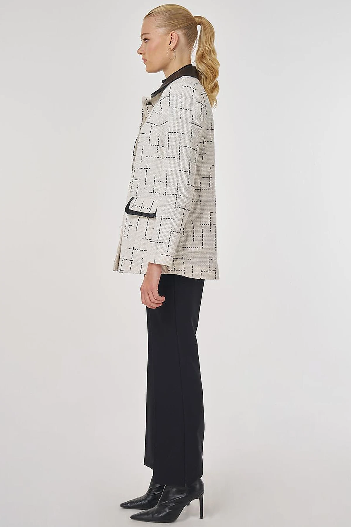 Leather-Collared Patterned Jacket Ecru