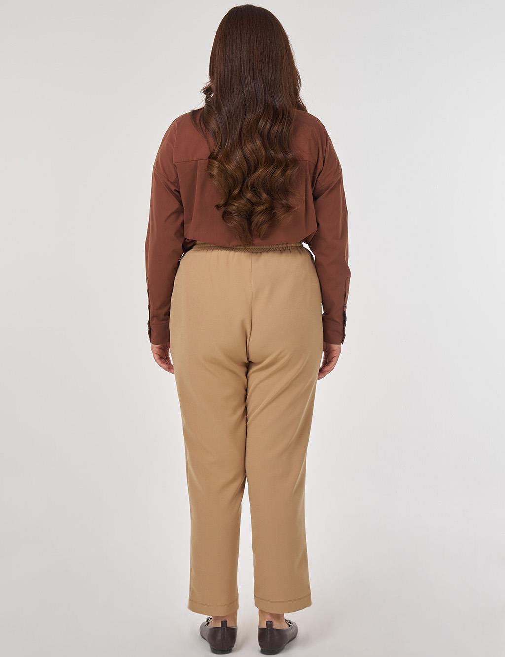 Topstitched Carrot Pants in Beige