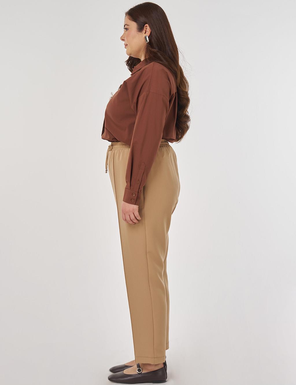 Topstitched Carrot Pants in Beige