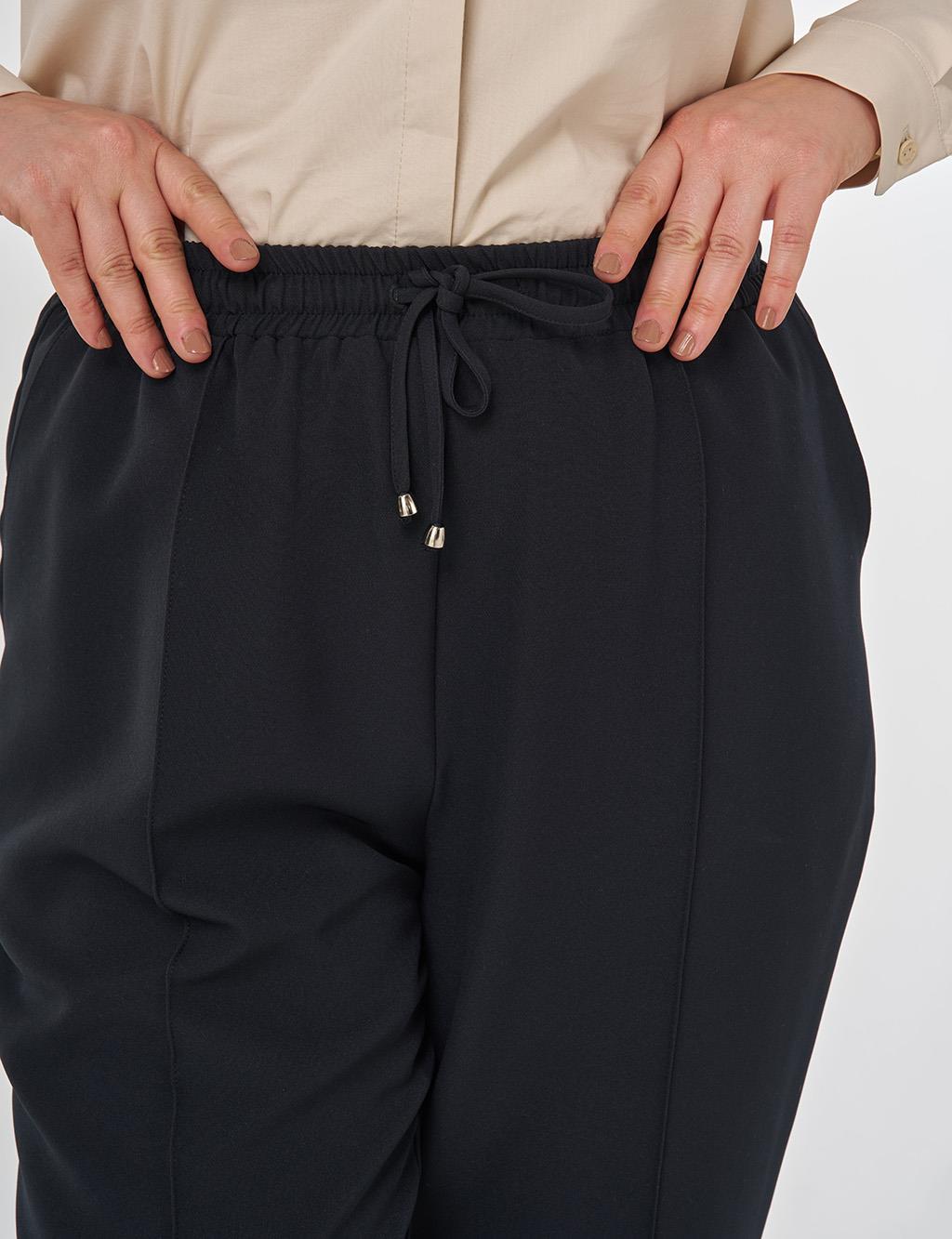 Topstitched Carrot Pants in Black