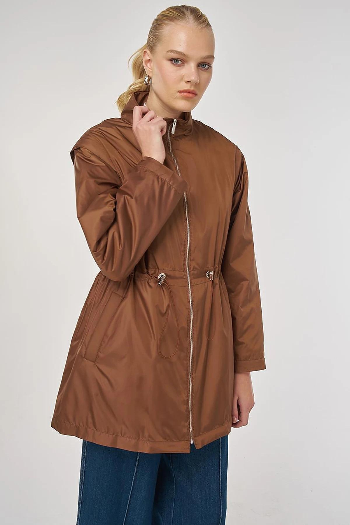 Short Jacket with Detachable Sleeve Detail in Light Brown