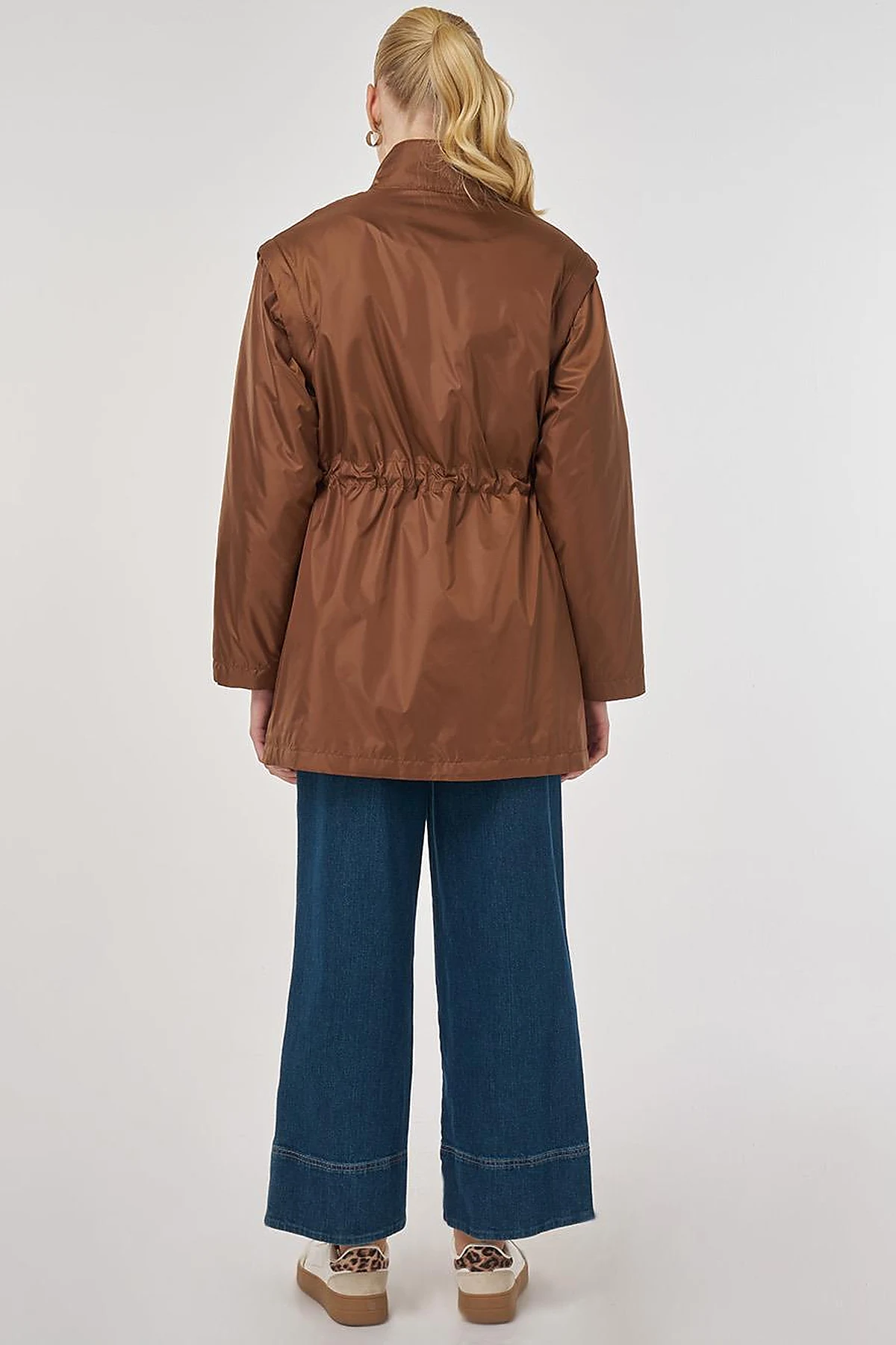 Short Jacket with Detachable Sleeve Detail in Light Brown