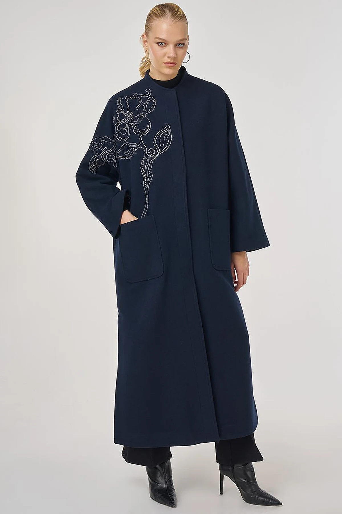 Embroidered Wool-Blend Coat in Dark Navy Blue