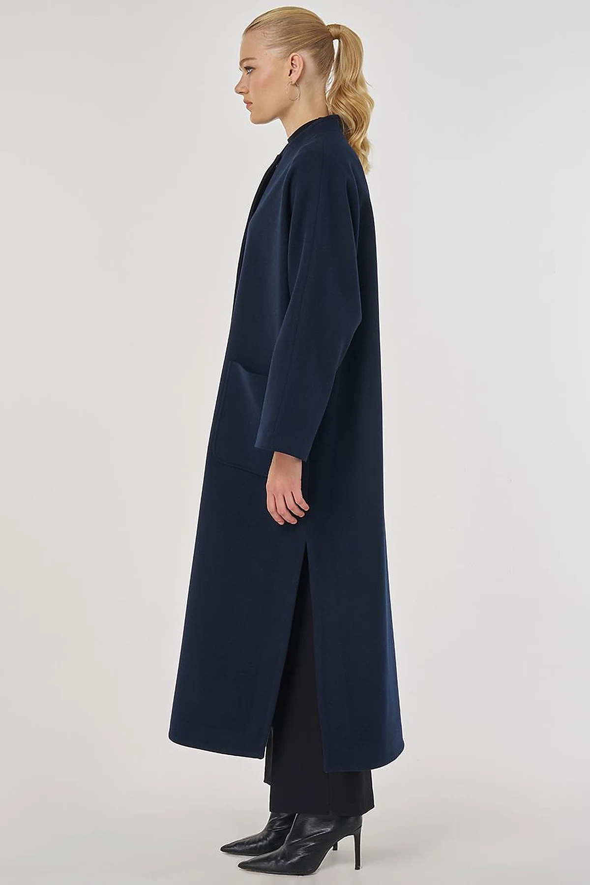 Embroidered Wool-Blend Coat in Dark Navy Blue