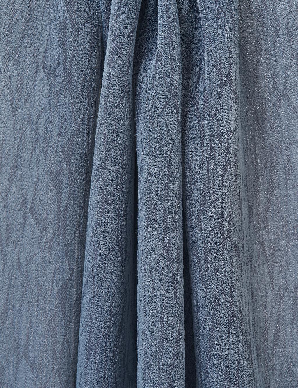 Patterned Floss Shawl in Gray