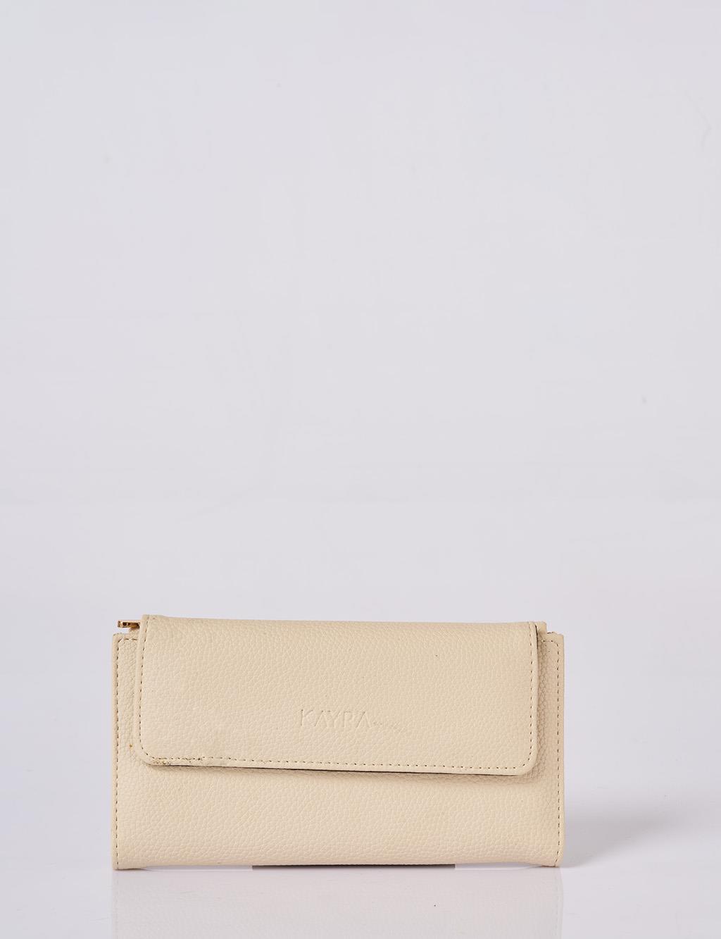 Magnetic Wallet in Cream