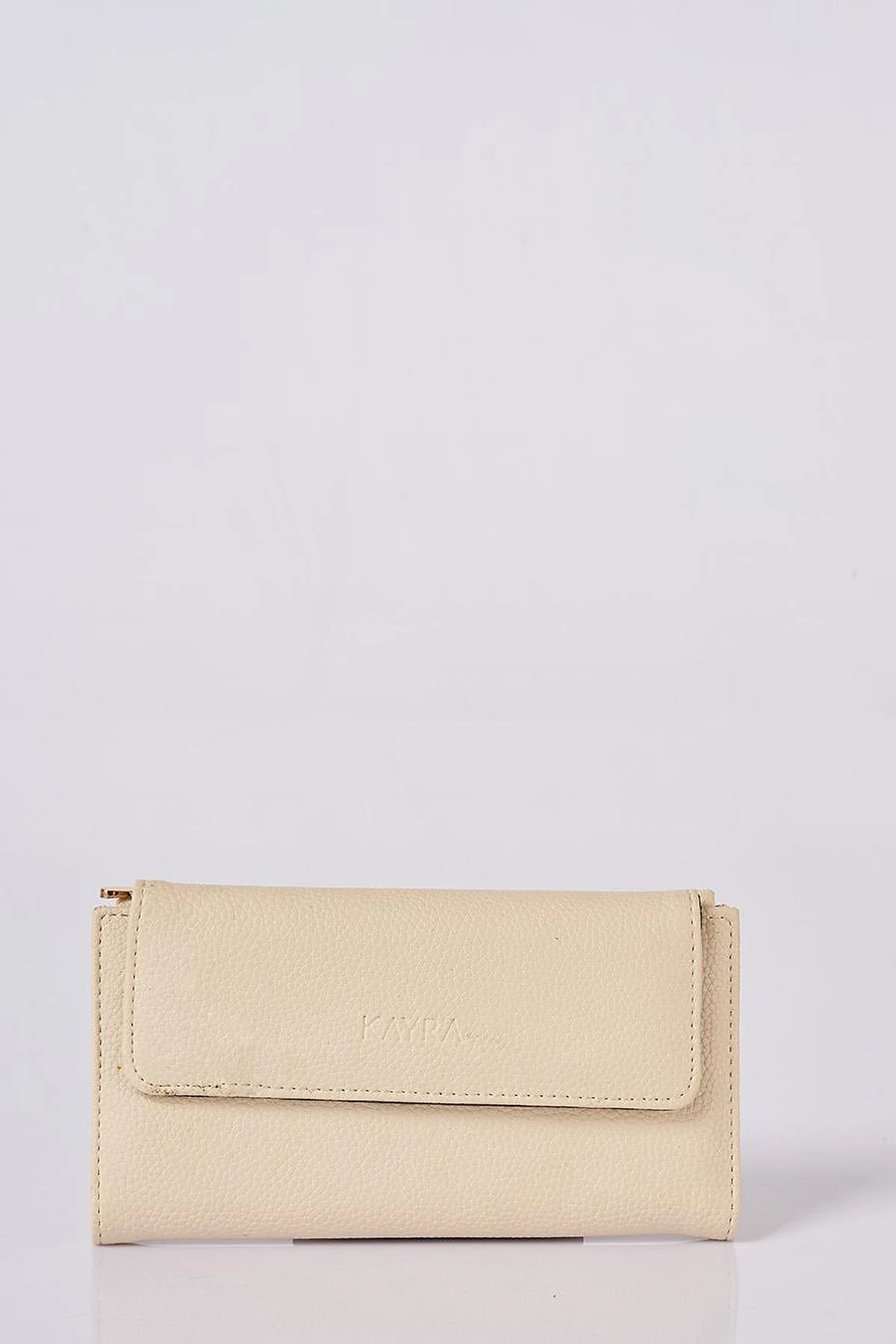 Magnetic Wallet in Cream