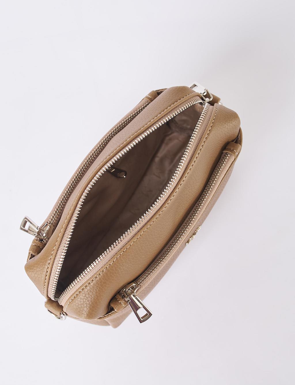 Logo Shoulder Bag in Mink