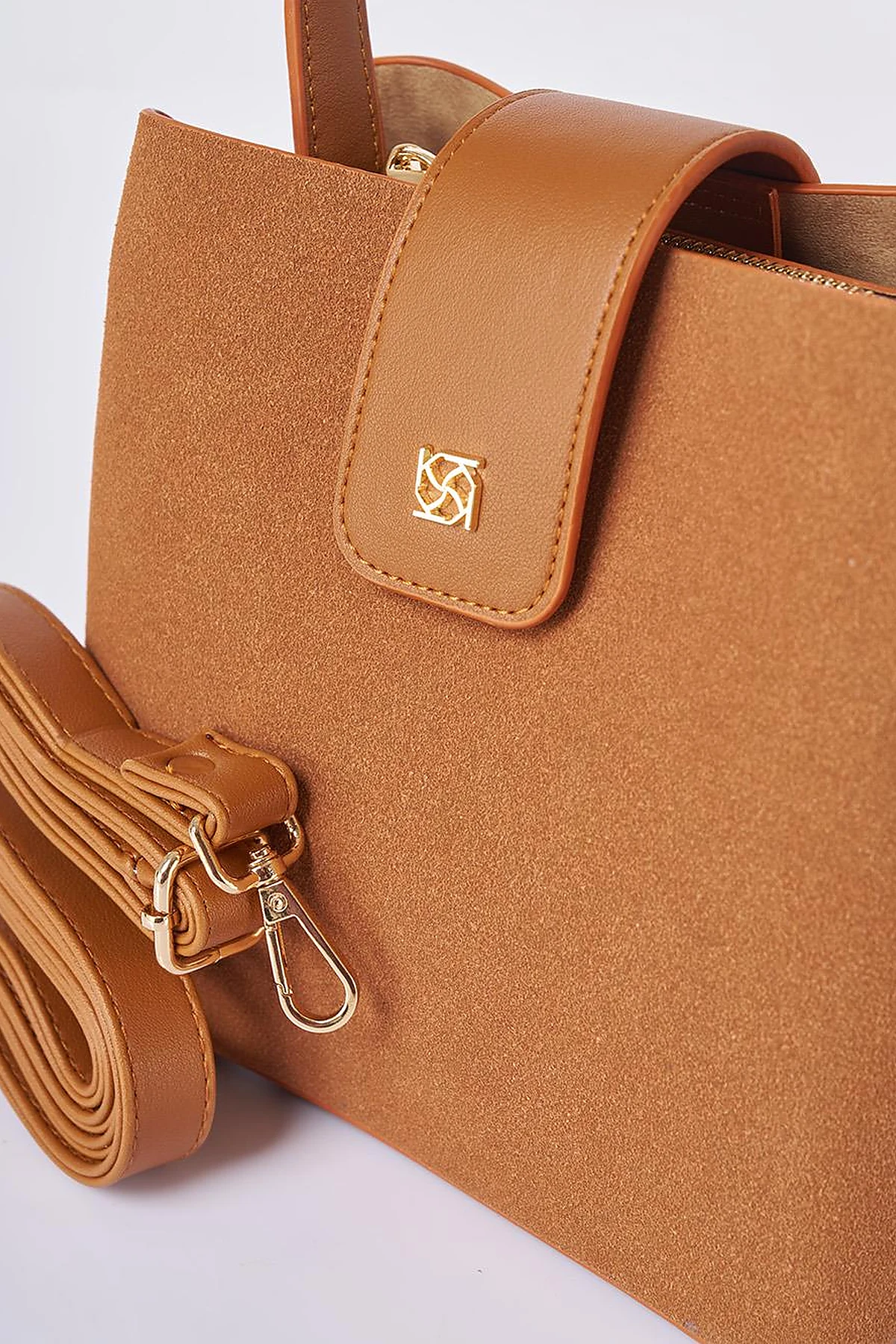 Nubuck Bag with Cover in Tan