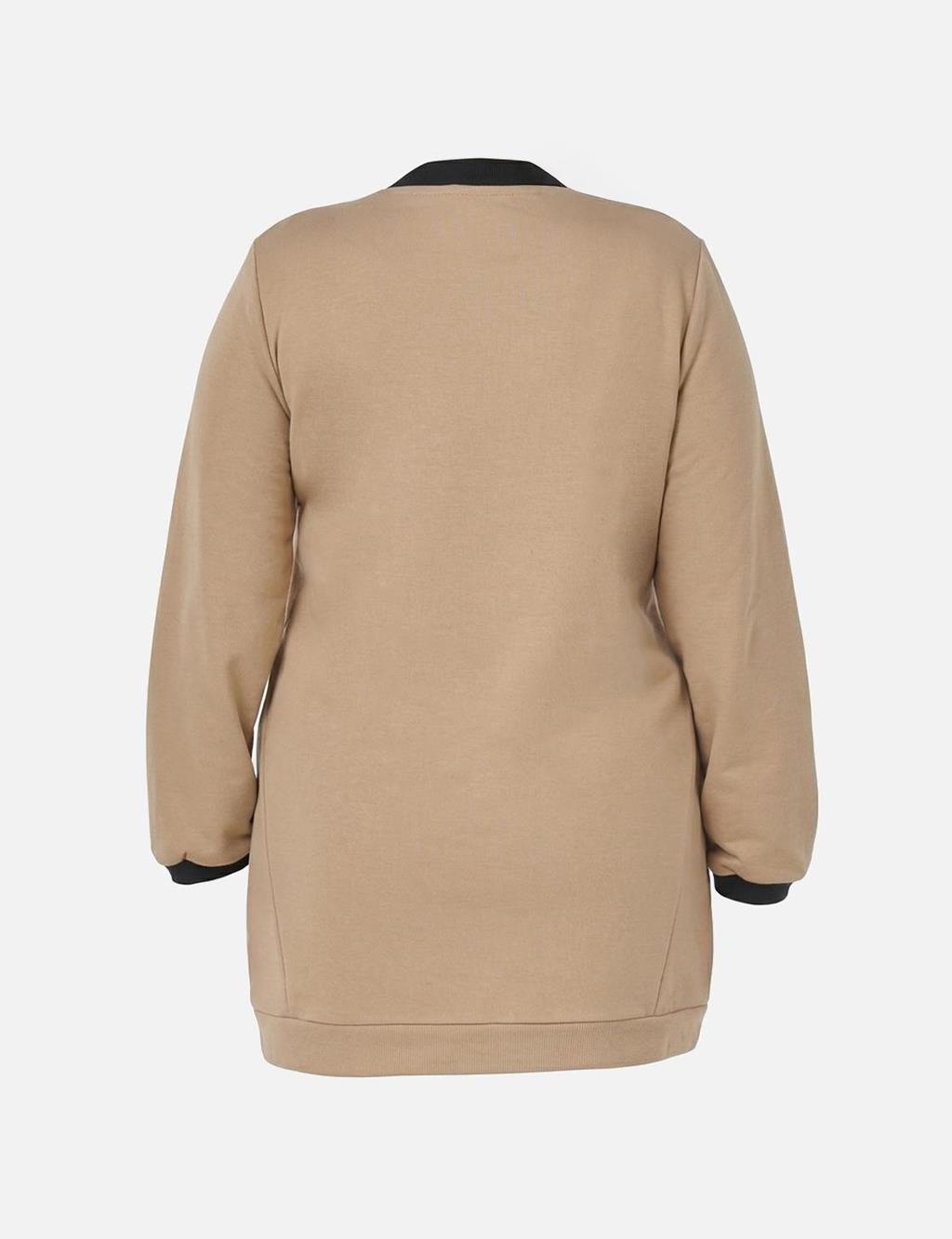 Contrast Striped Scuba Sweatshirt in Beige