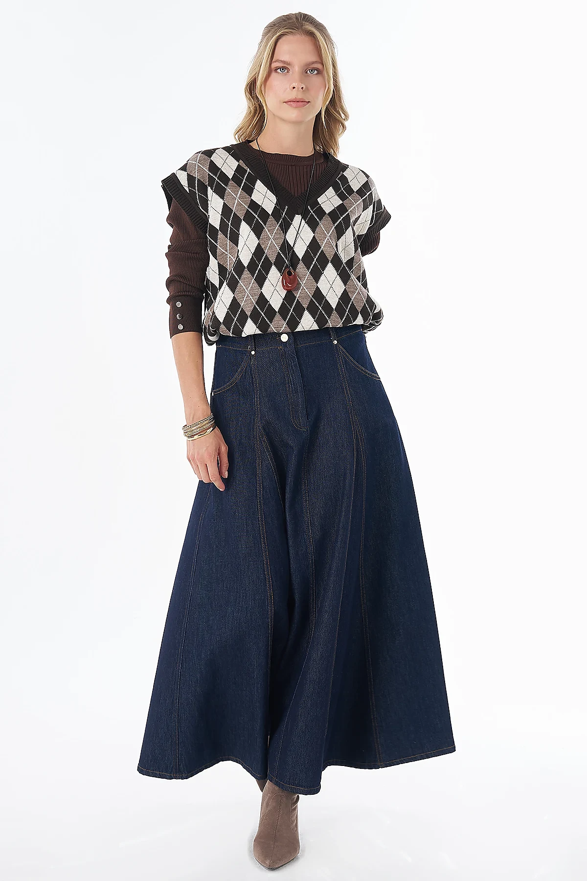 Washed Panel-Seamed Denim Skirt Navy