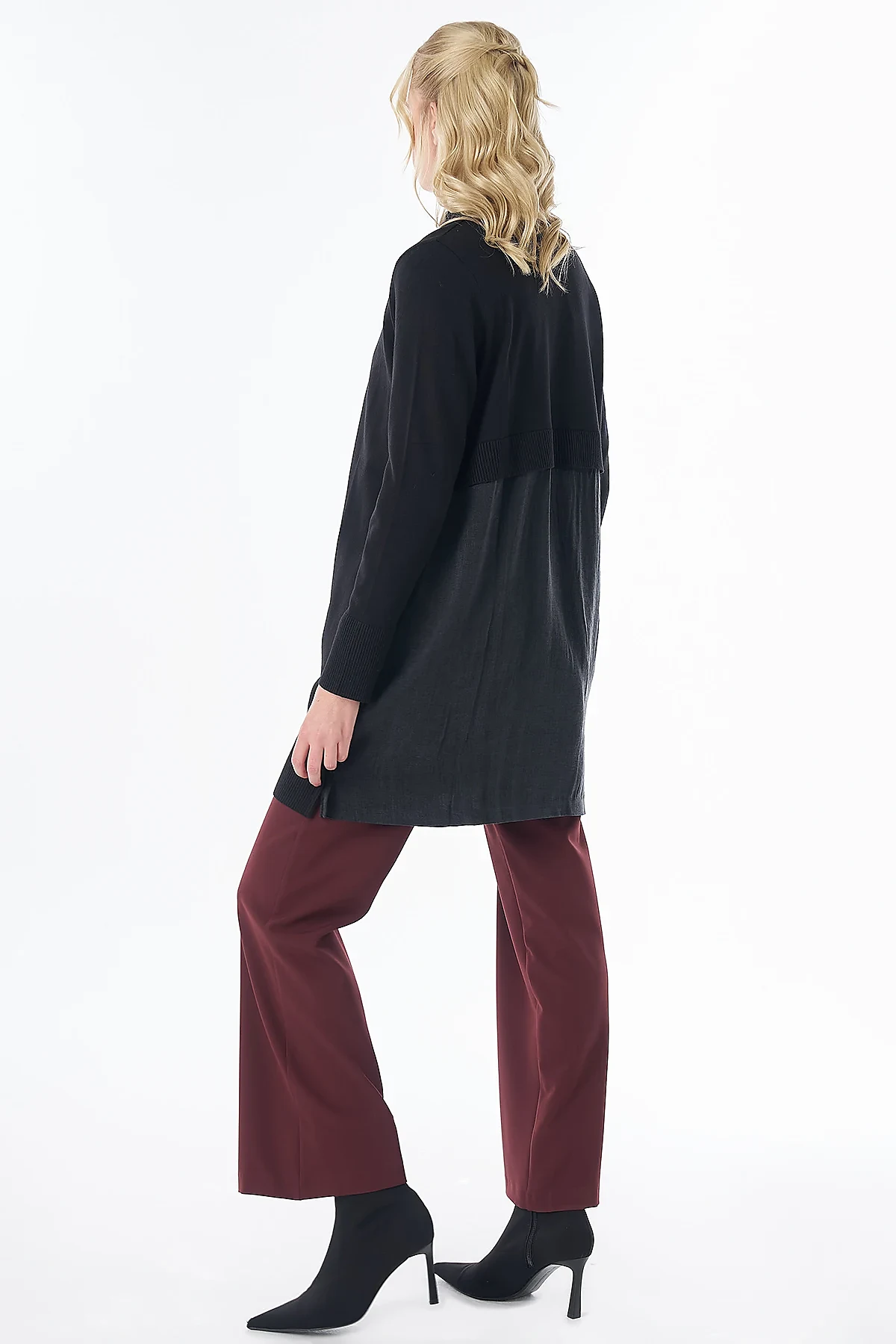 Crew Neck Appliqué Knit Tunic Black