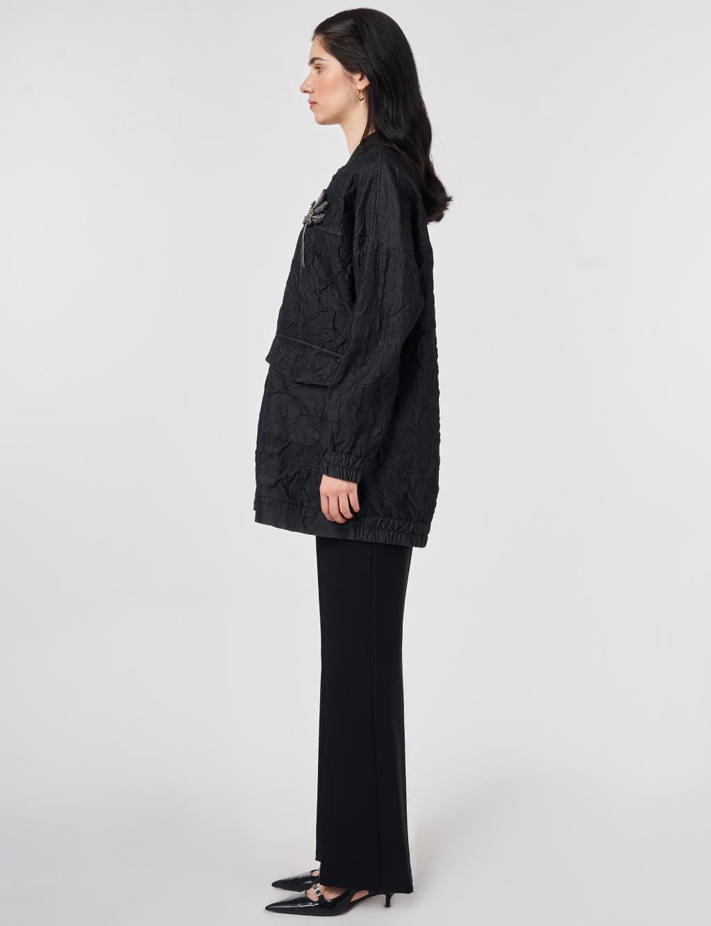 Kabartma Desen Kolej Yaka Ceket Siyah