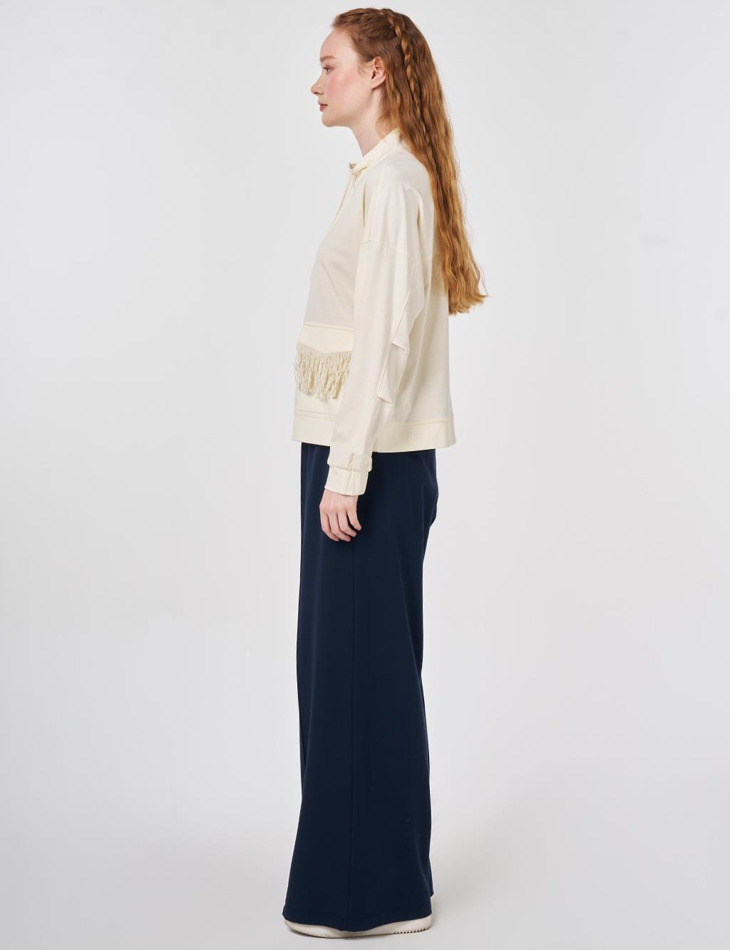 Püskül Detaylı Modal Sweatshirt Ekru