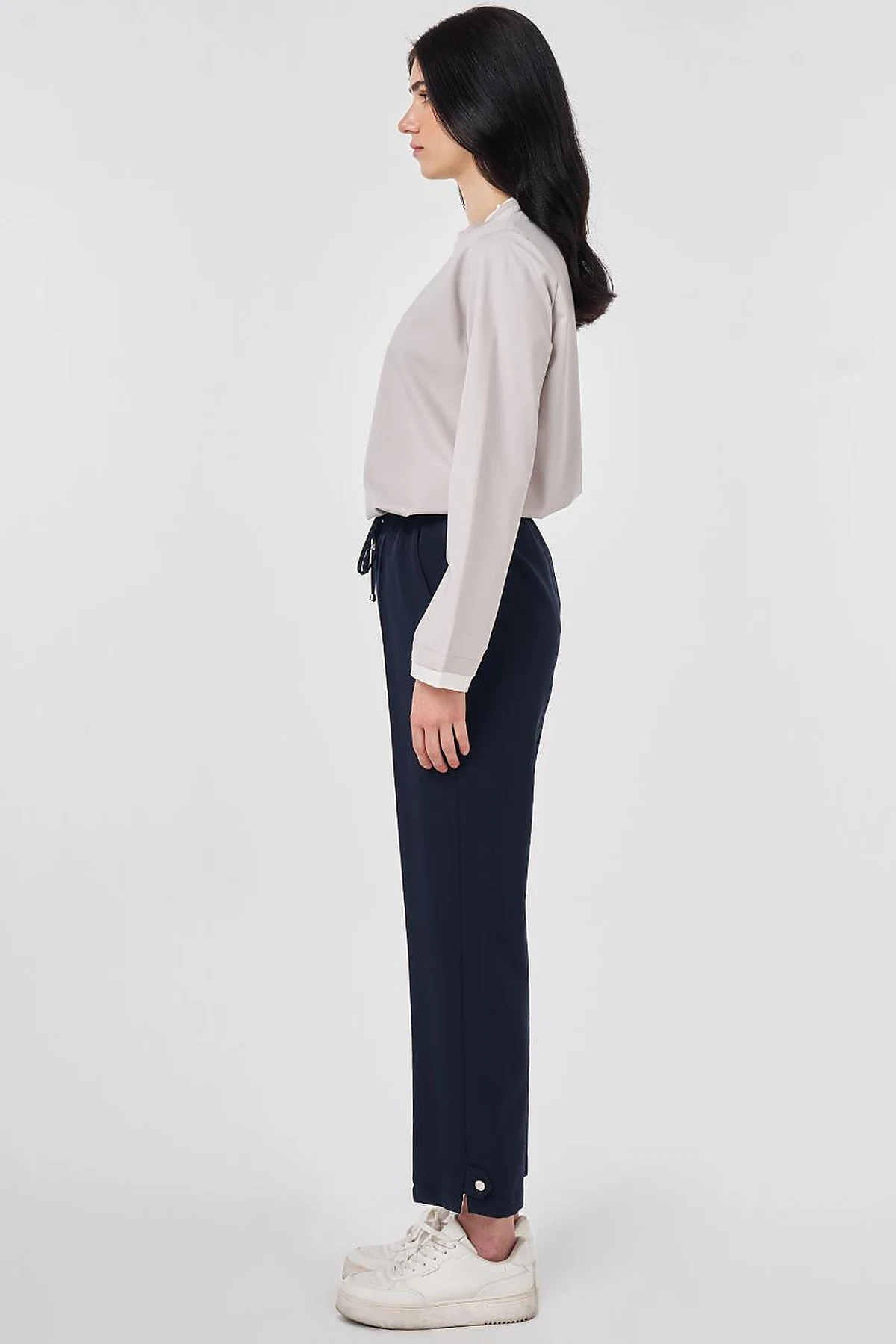 Cutting Stitch Relaxed Fit Trousers Dark Navy