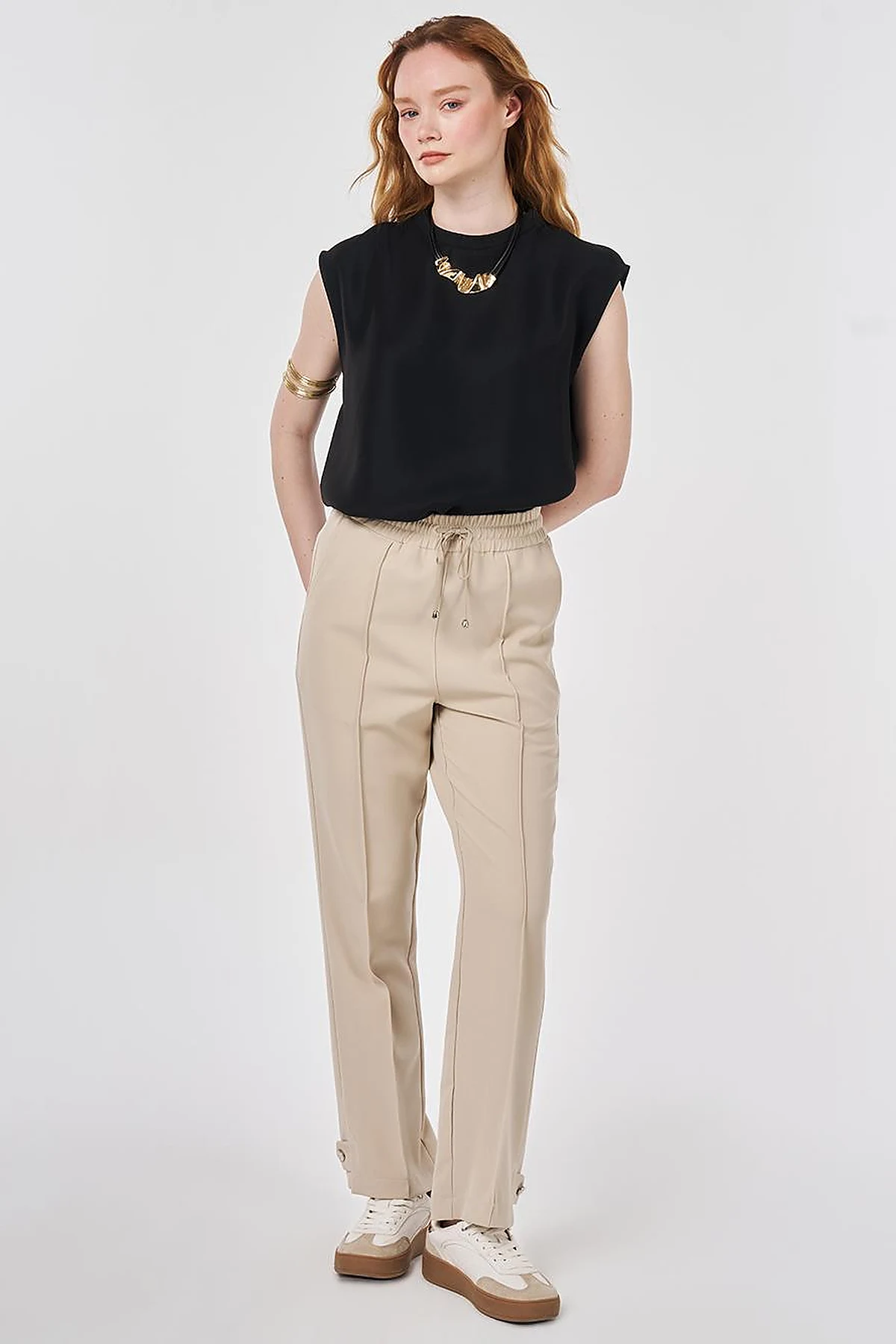Cutting Stitch Relaxed Fit Trousers Stone