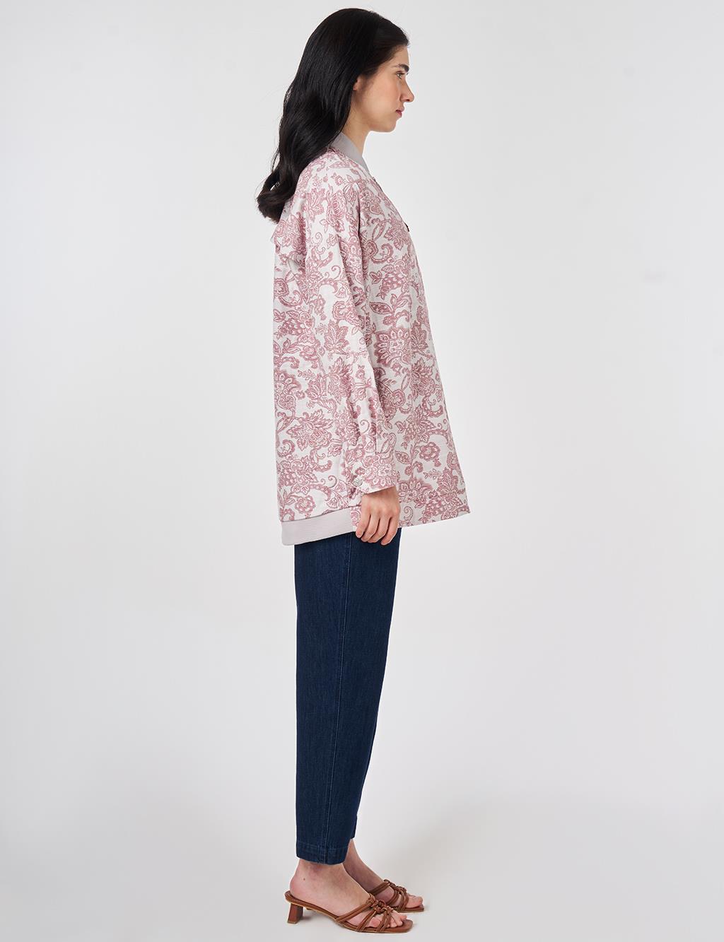 İşleme Detaylı Jakarlı Ceket Yakut