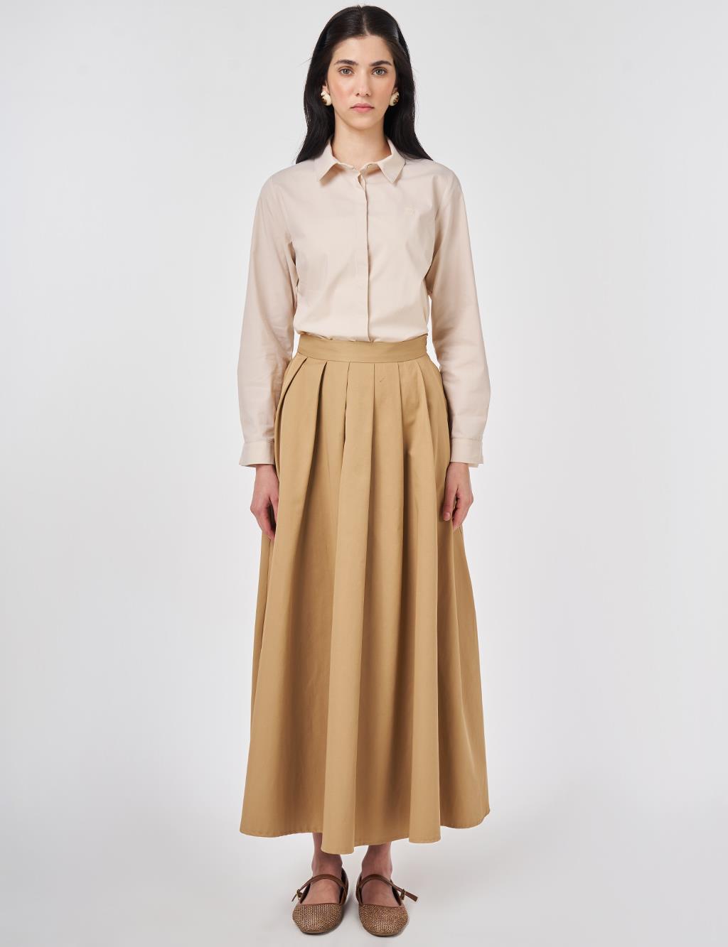 Thick Pleated Skirt Beige