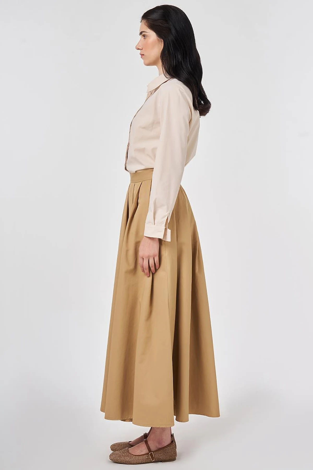 Thick Pleated Skirt Beige