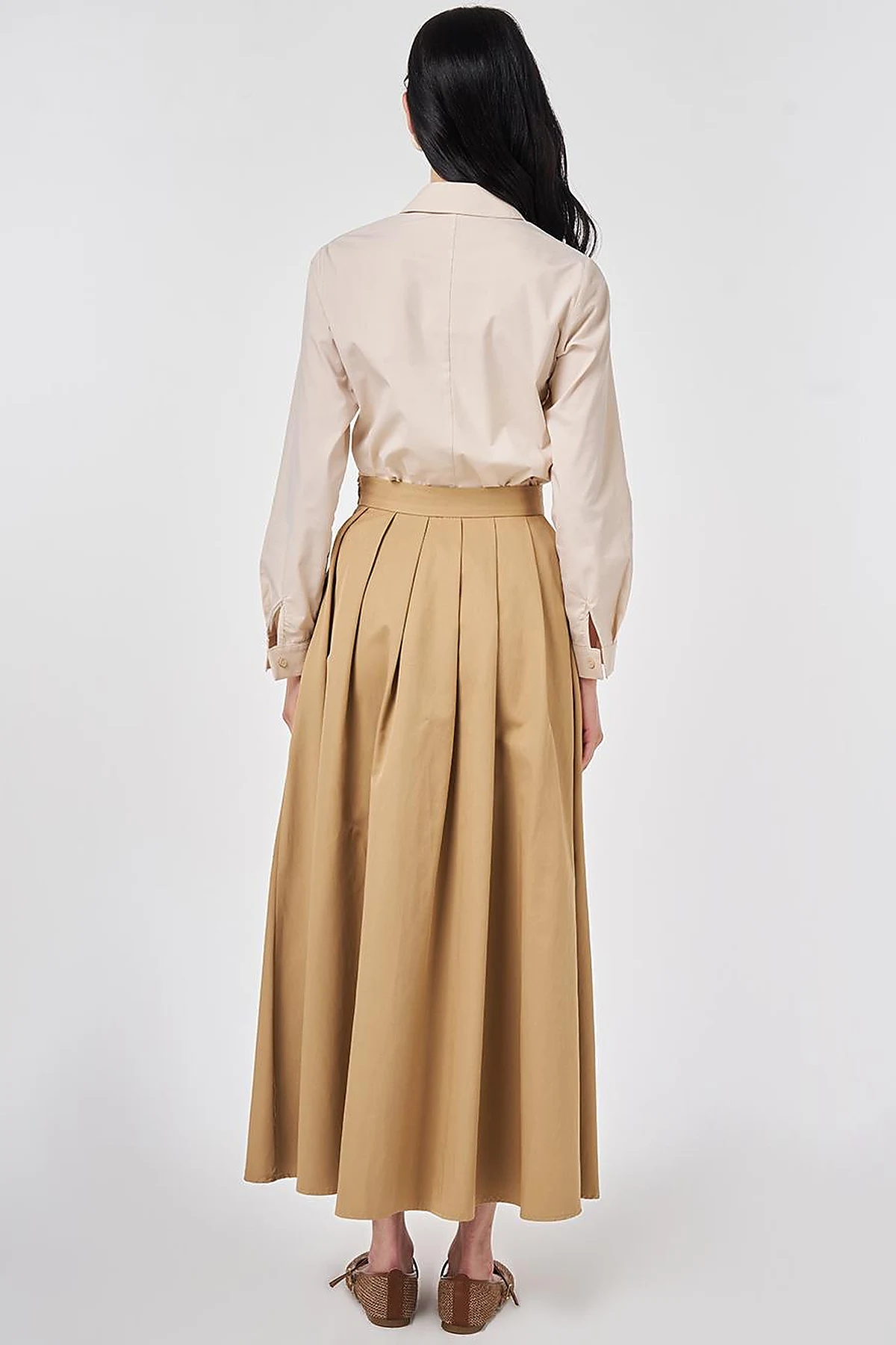 Thick Pleated Skirt Beige