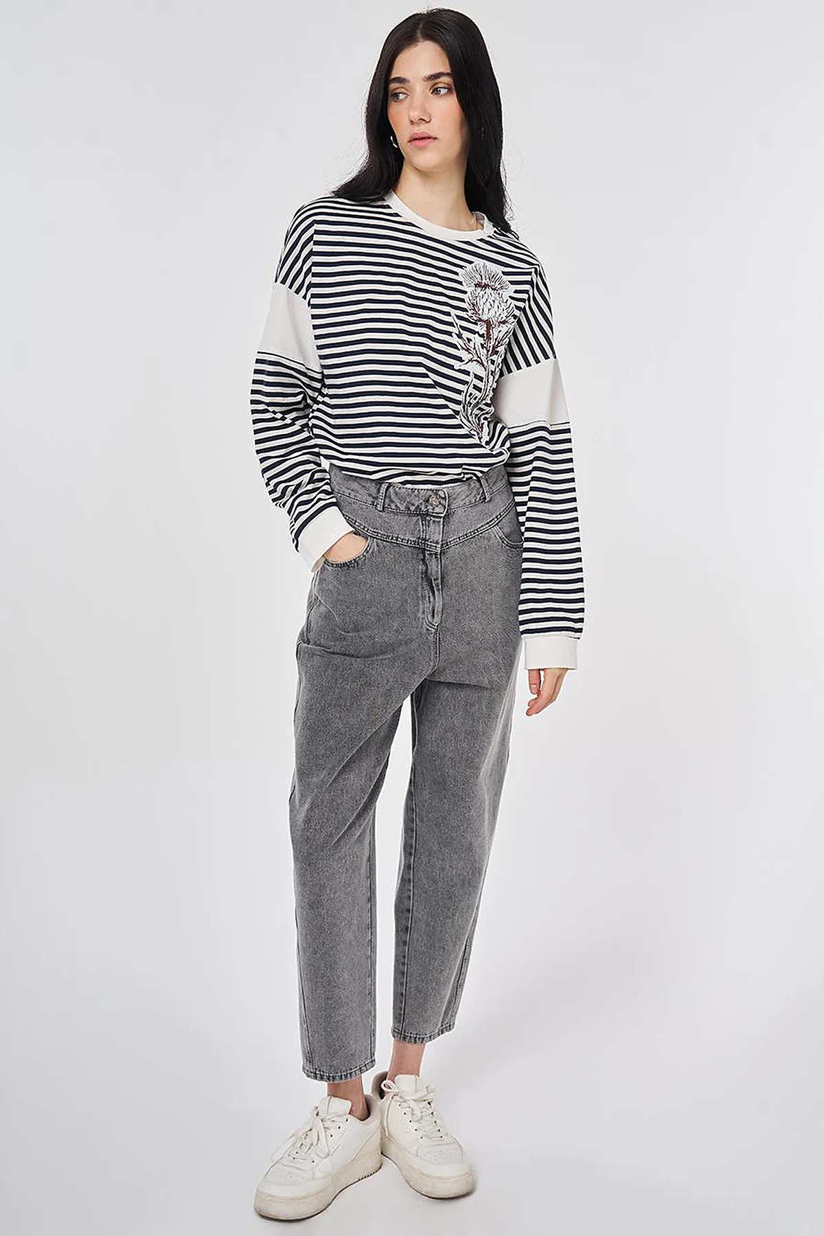Washed Denim Trousers Gray 