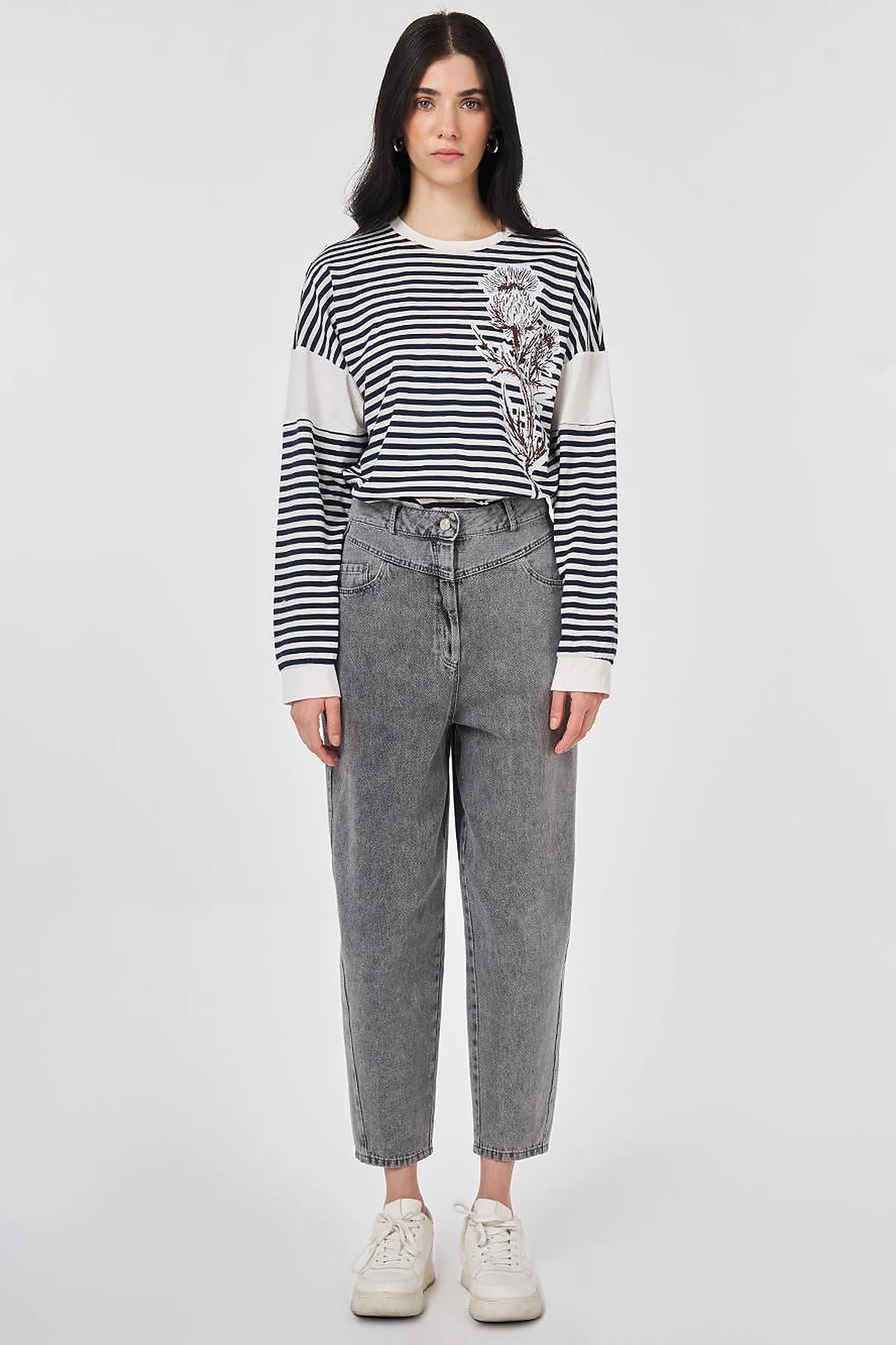 Washed Denim Trousers Gray 