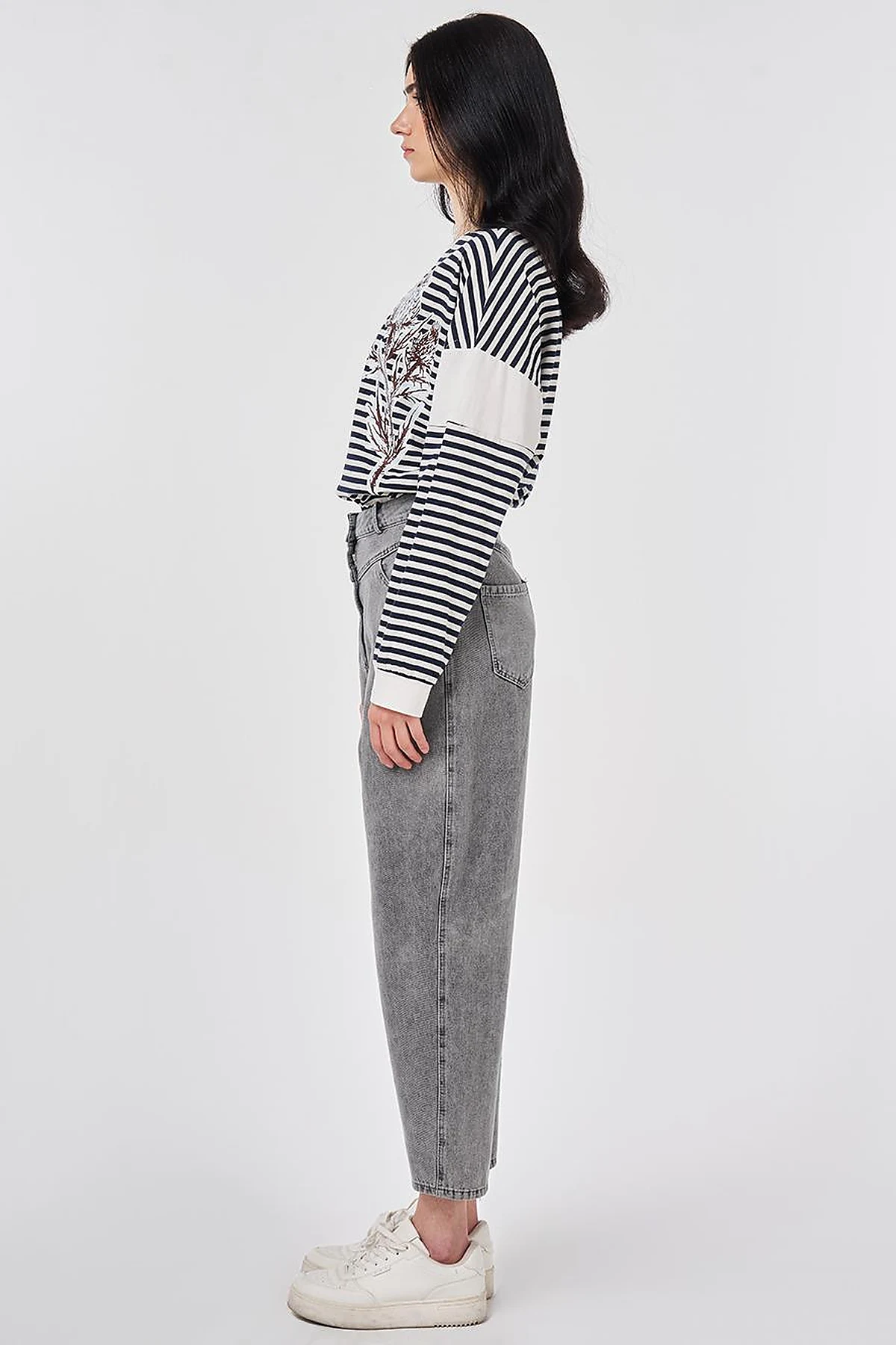 Washed Denim Trousers Gray 