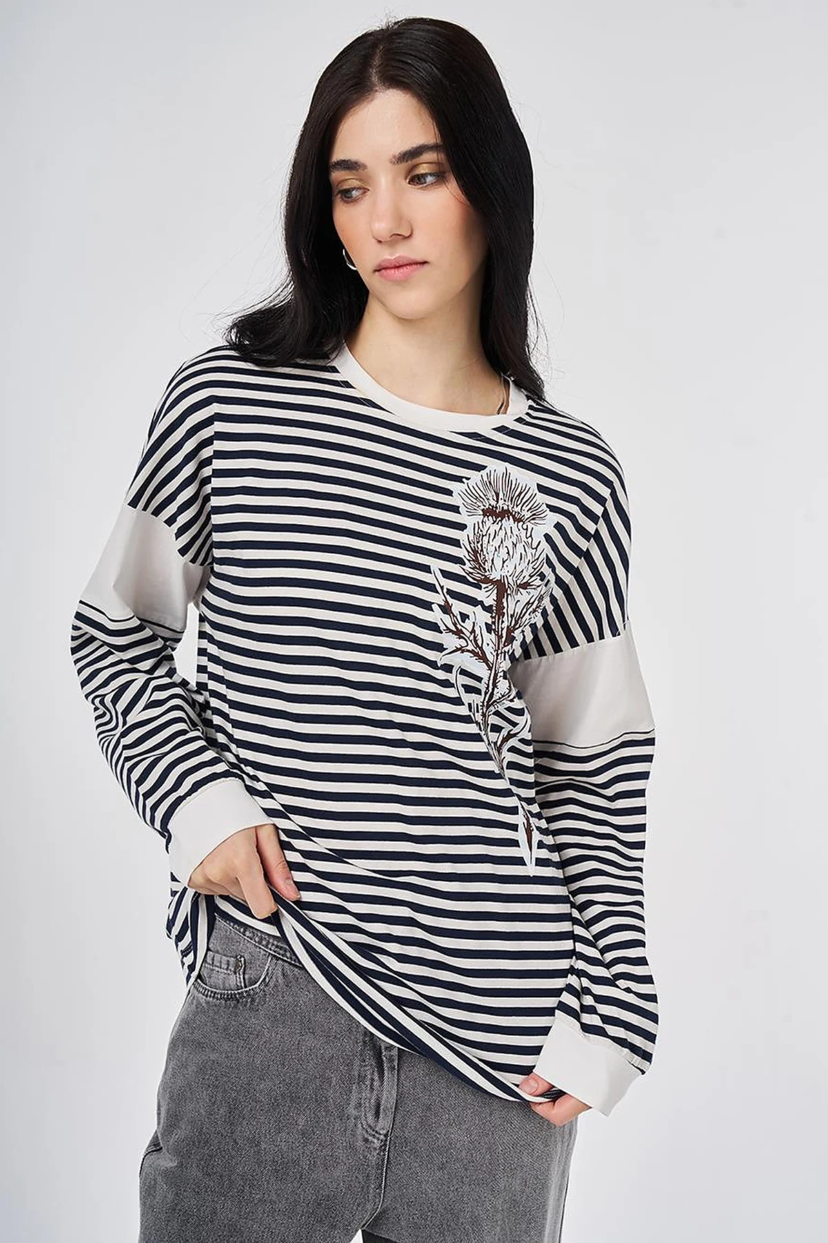 %100 Pamuklu Baskı Detaylı Sweatshirt Koyu Lacivert