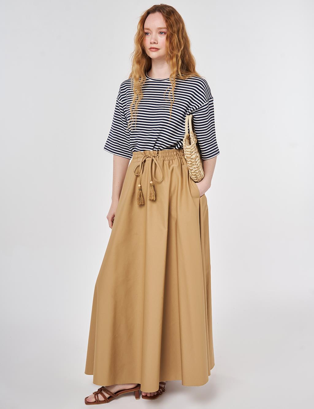 Püsküllü Evaze Etek Bej