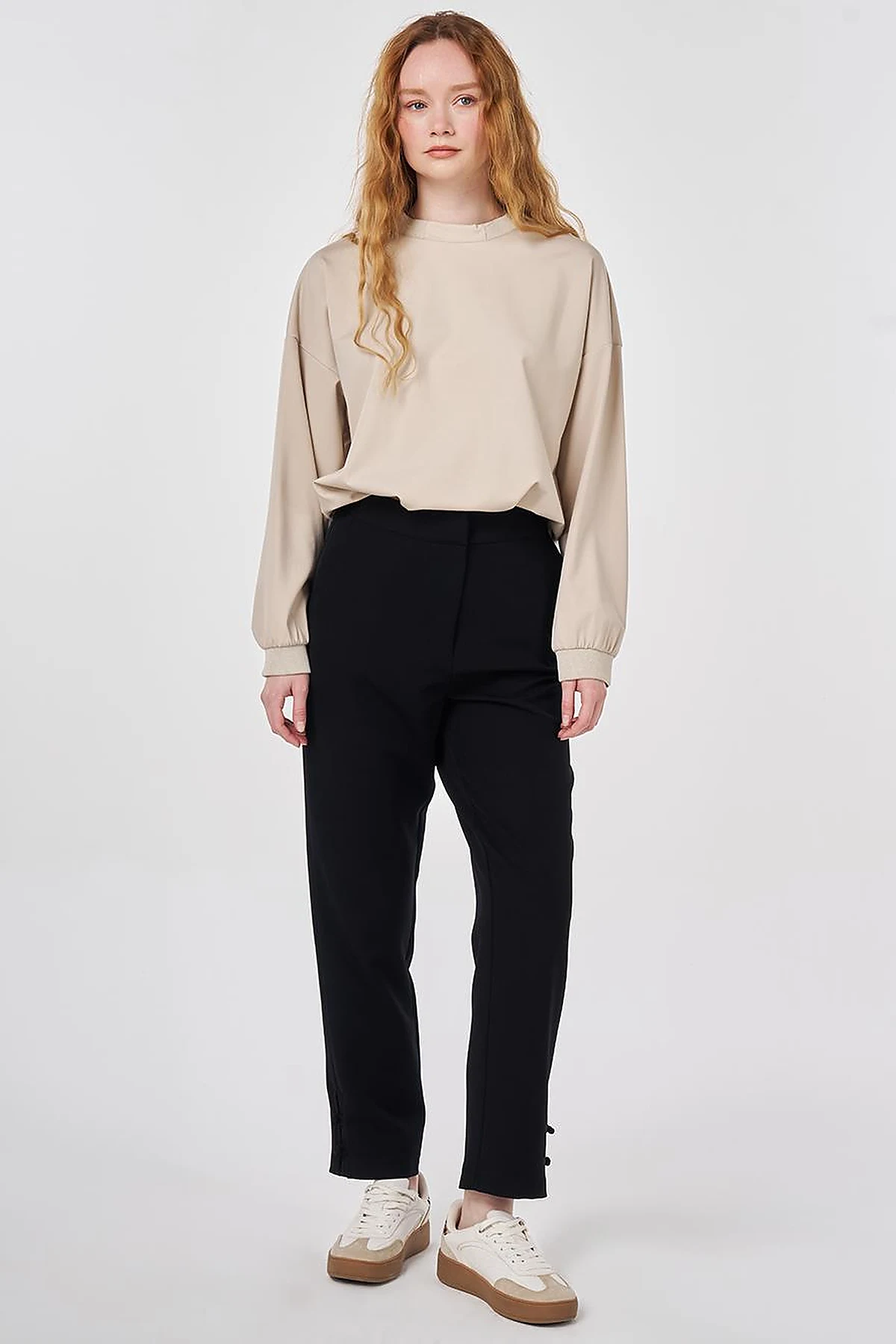 Knot Button Straight Leg Trousers Black
